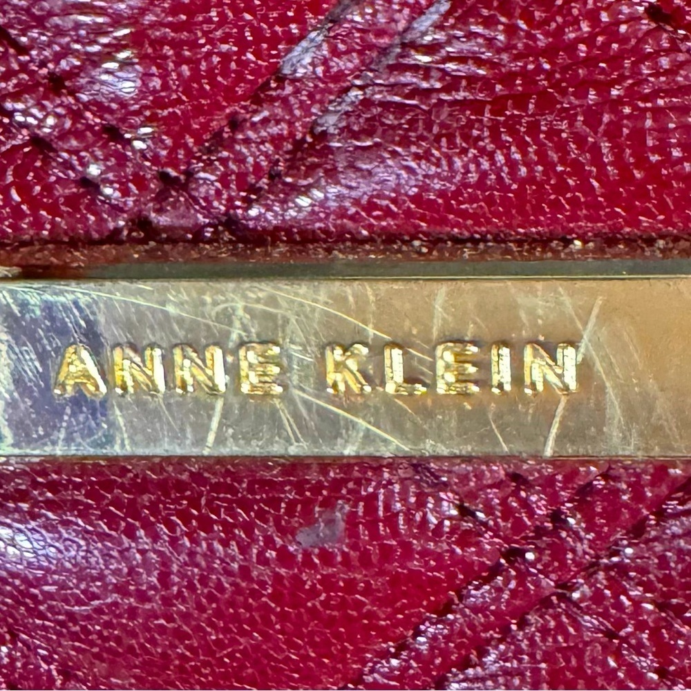 Anne Klein Handbag - Picture 3 of 6
